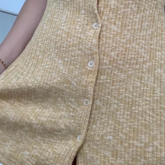 Yellow Ribbed Button-Down Dress - Picture 2 of 2